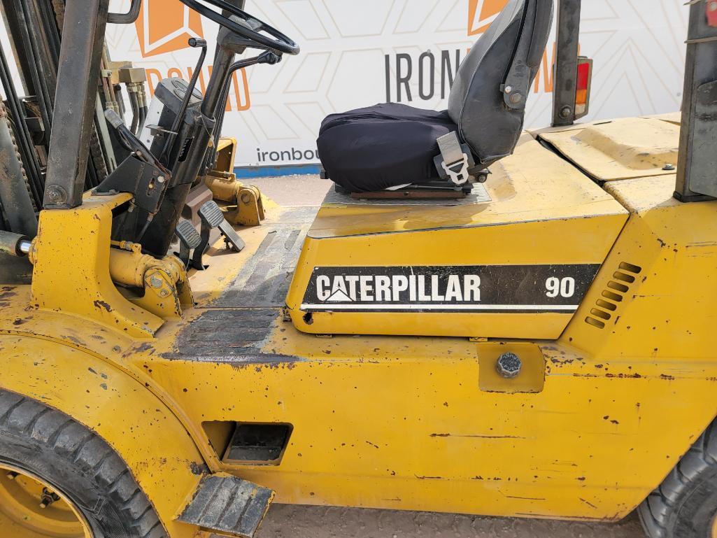 Cat DPL40 Forklift