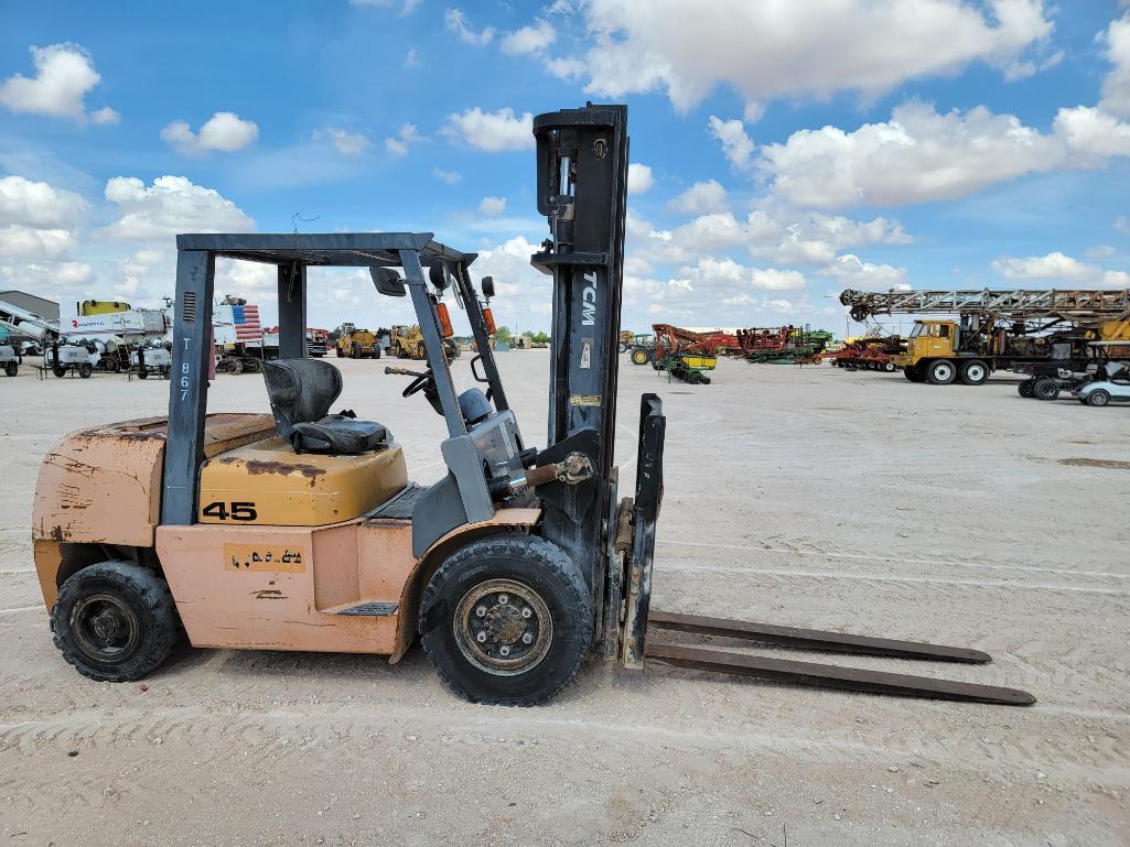 TCM FD-45-T9 Forklift