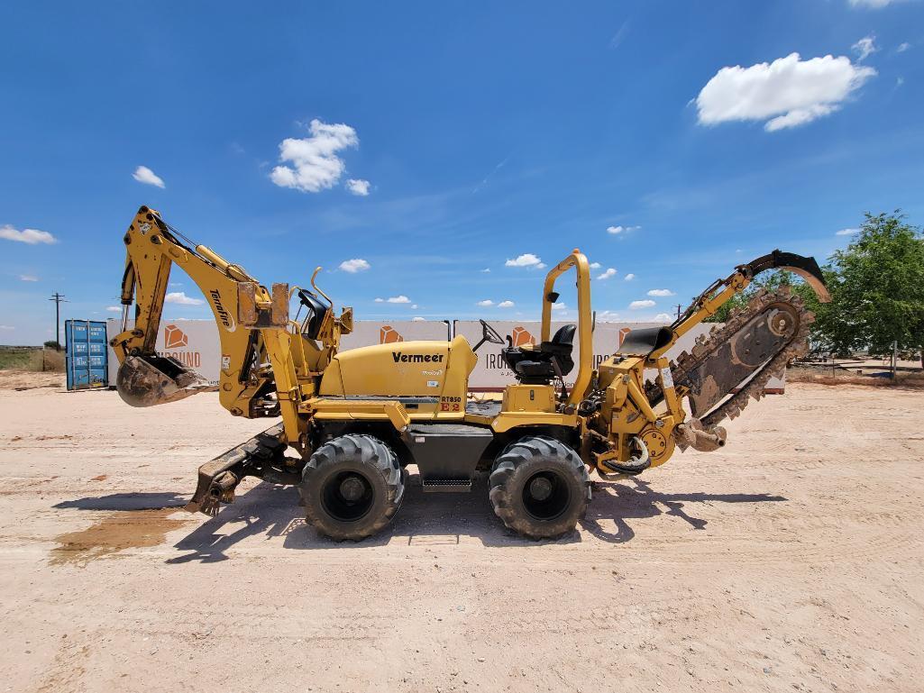 Vermeer RT850 Trencher