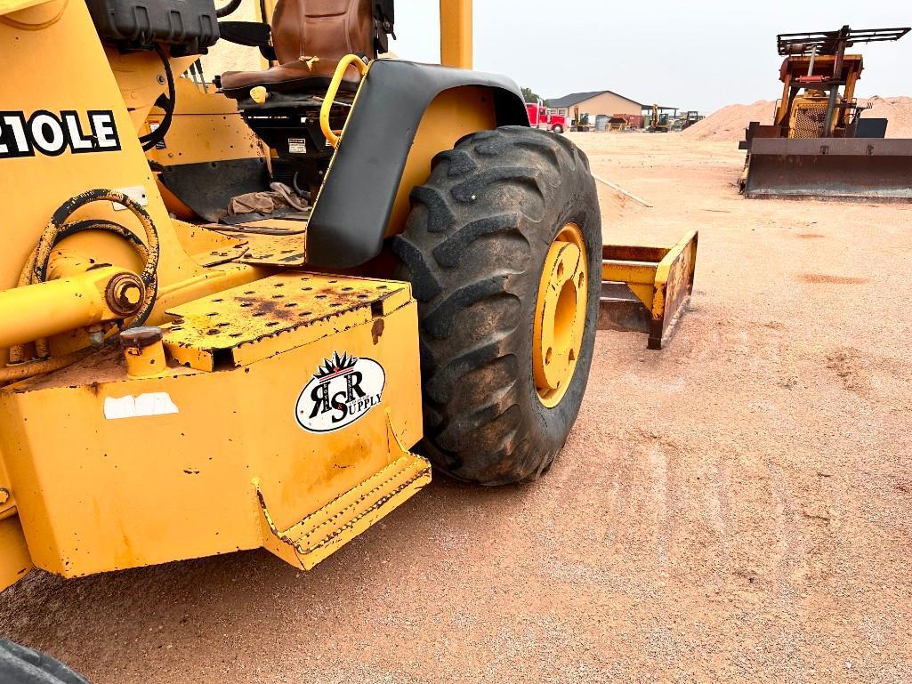 John Deere 210LE Gander Tractor