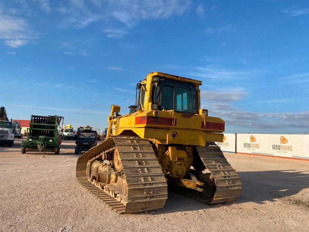 Cat D6R Dozer