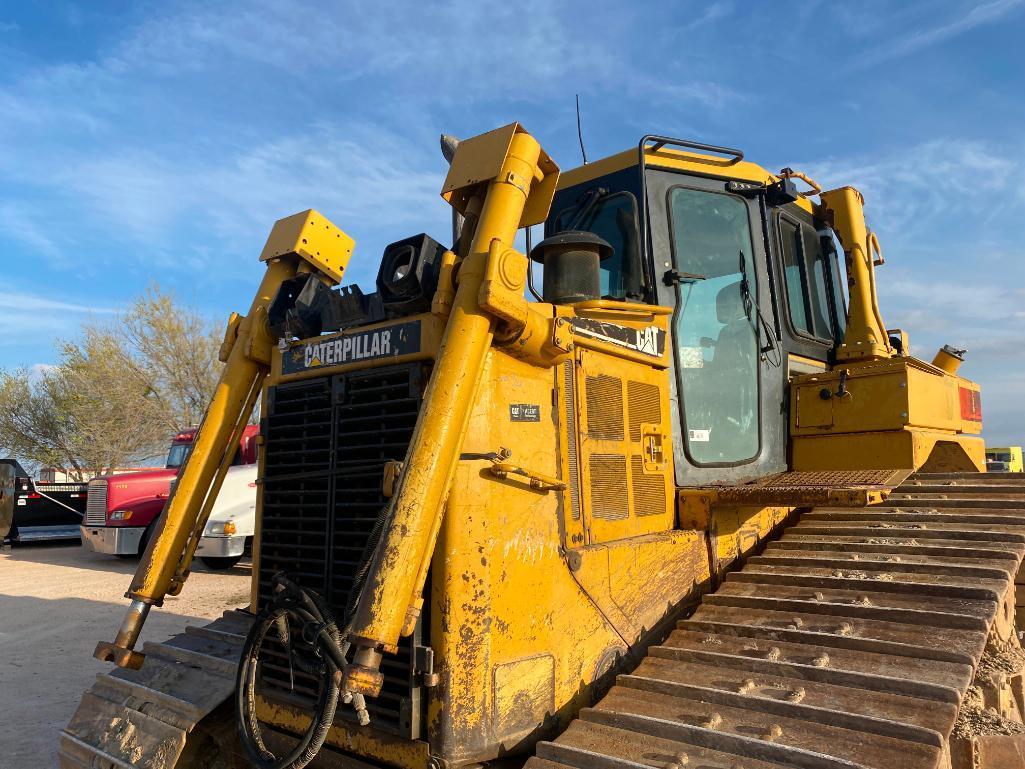 Cat D6R Dozer