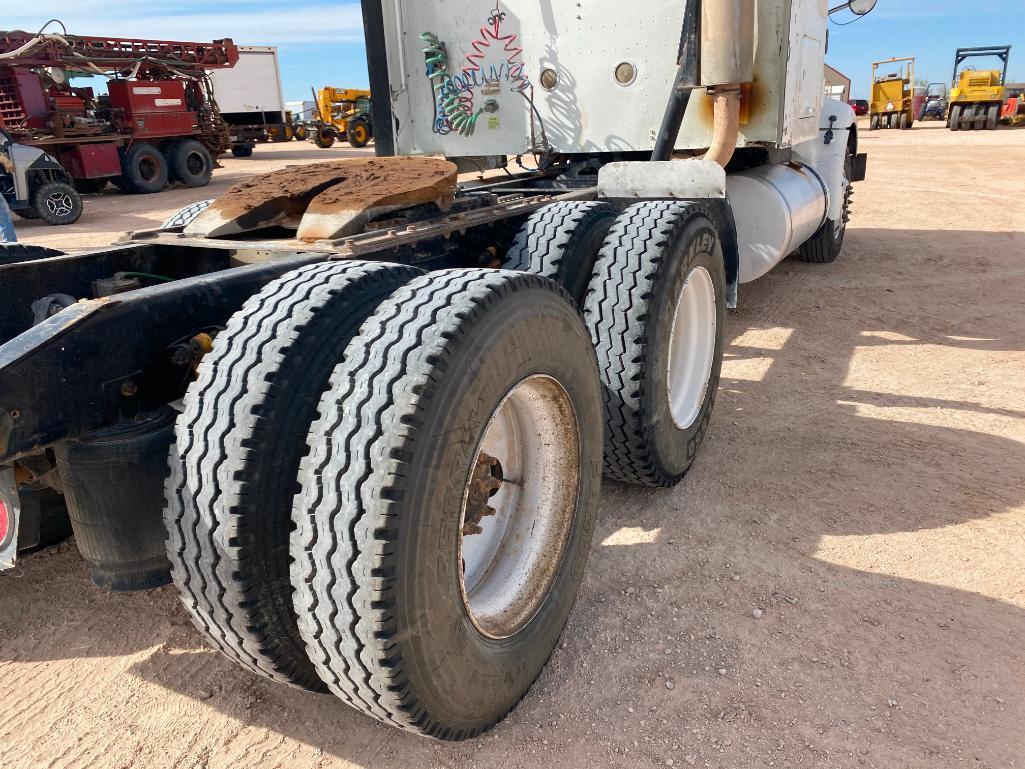 2003 International 9400i Truck Tractor