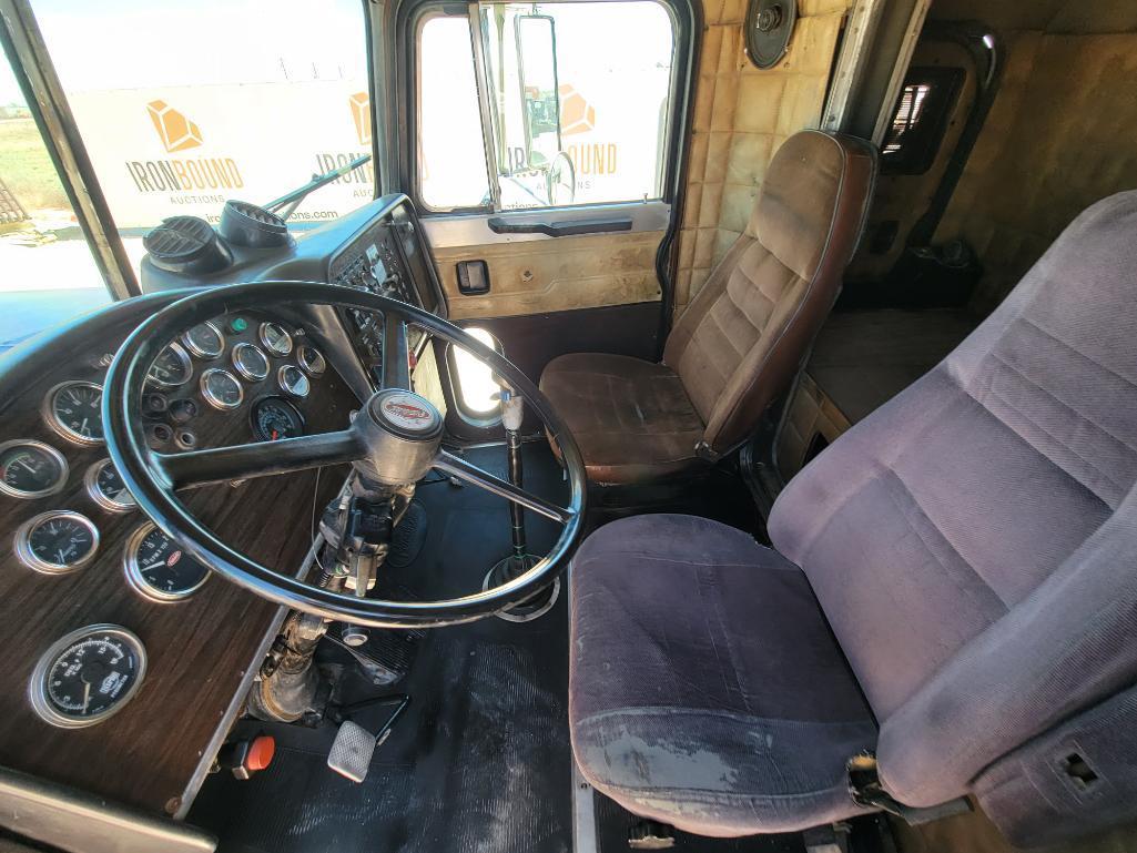 1987 Peterbilt 359 Truck Tractor