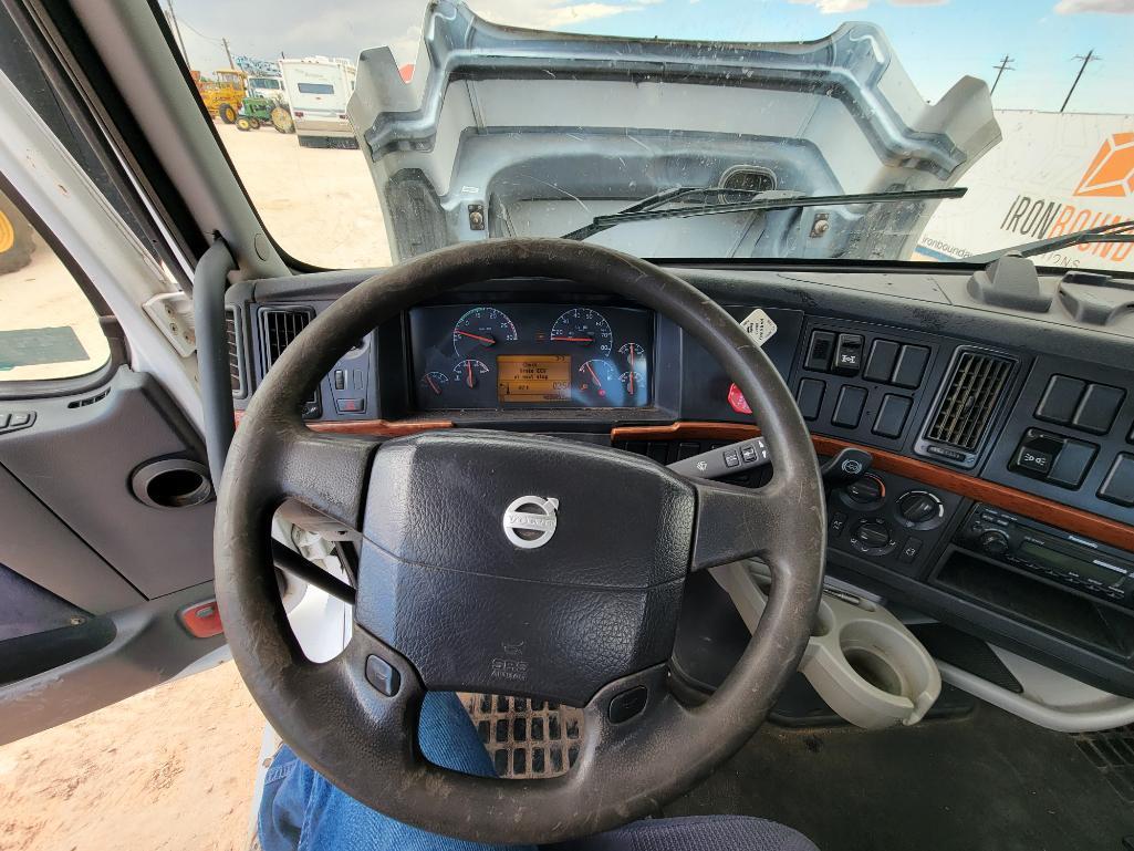 2006 Volvo Truck Tractor