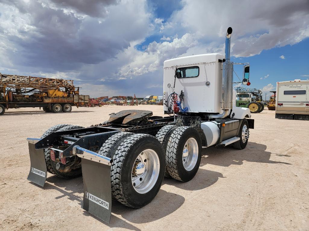 1996 Kenworth T400 Truck Tractor