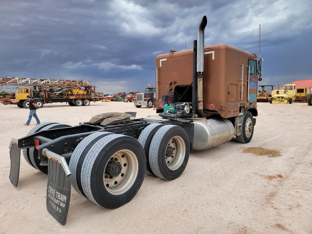 1986 Freightliner Cab Over Truck Tractor