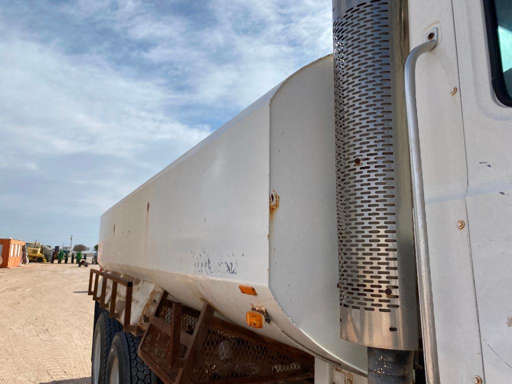 2003 Mack CH613 Water Truck