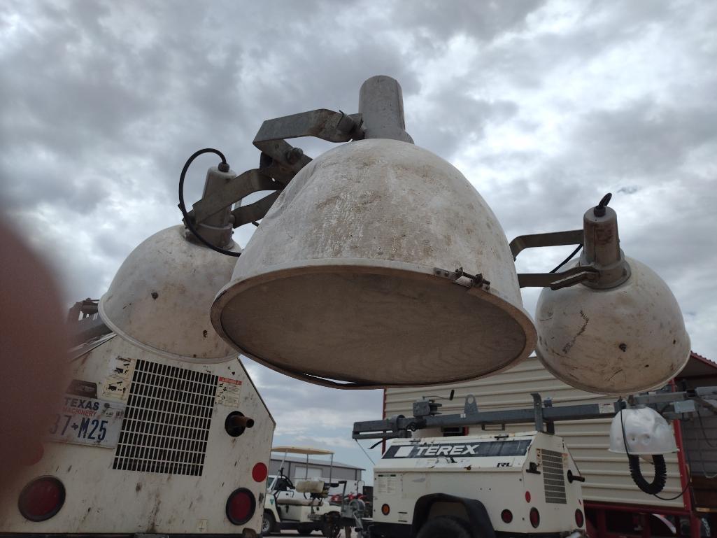 2014 Terex RL4 Light Tower