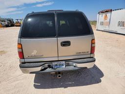 2000 Chevrolet Suburban Passenger Vehicle