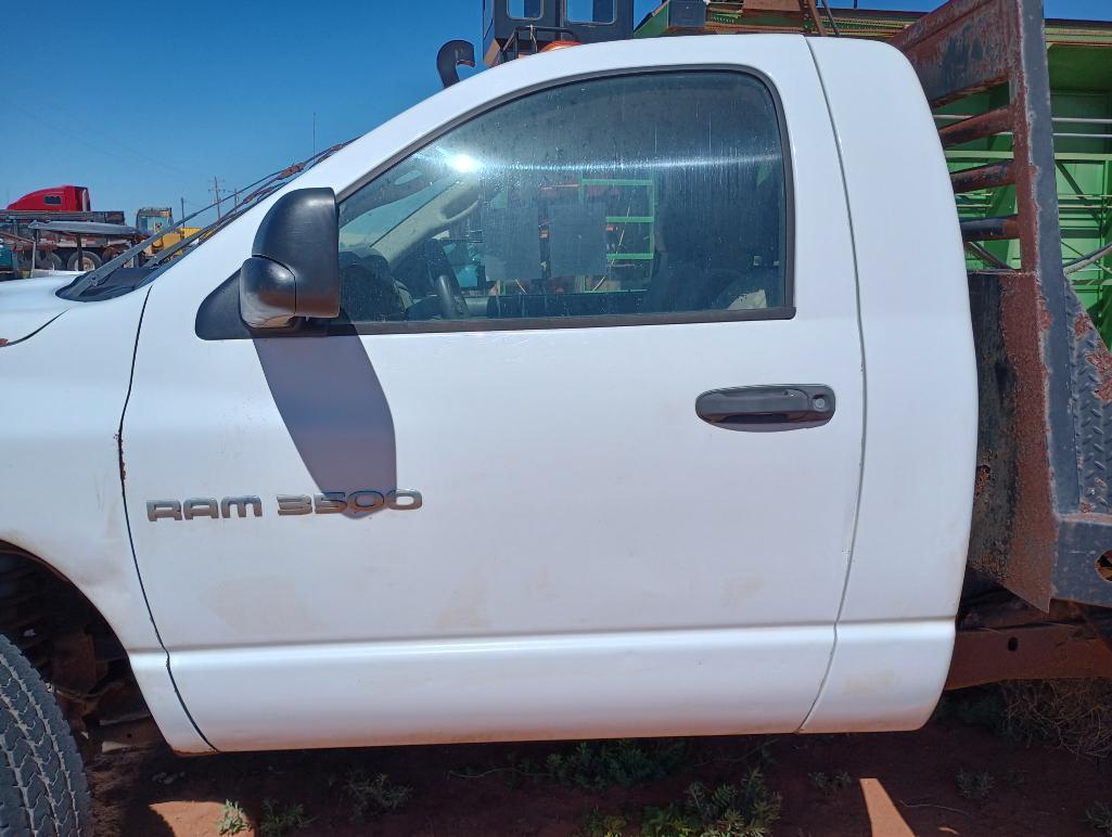 2005 Dodge Ram 3500 Dually Pickup