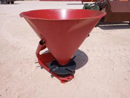 CNL Fertilizer Spreader