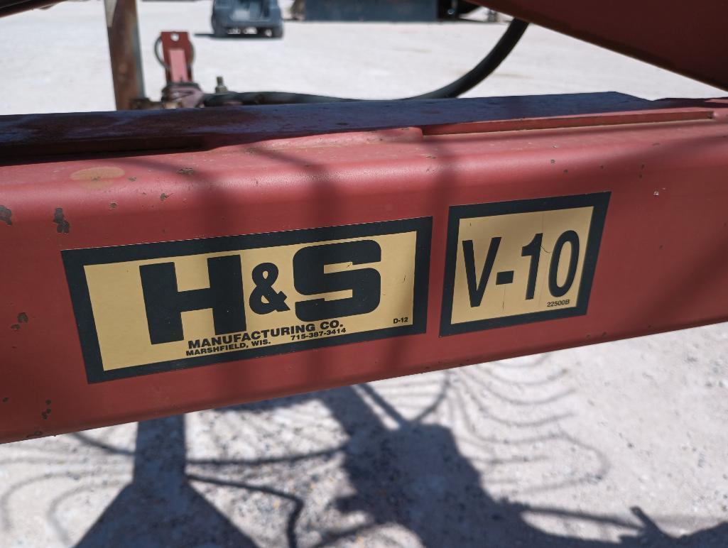 H&S V-10 Hay Rake