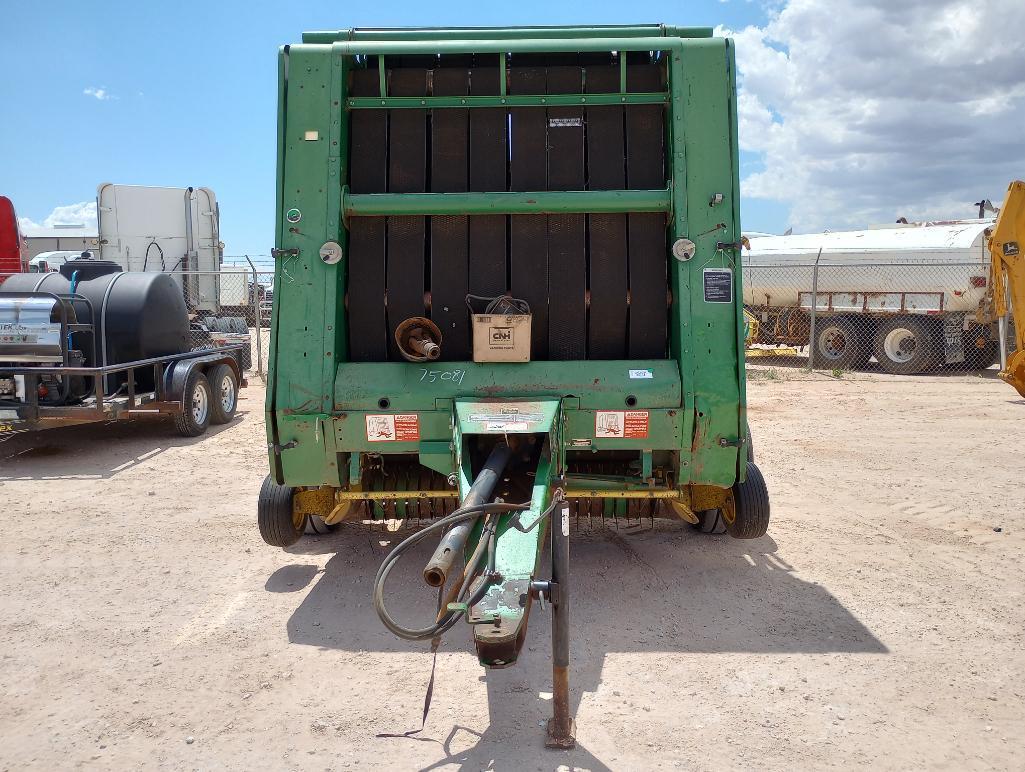 John Deere 535 Round Bale Baler