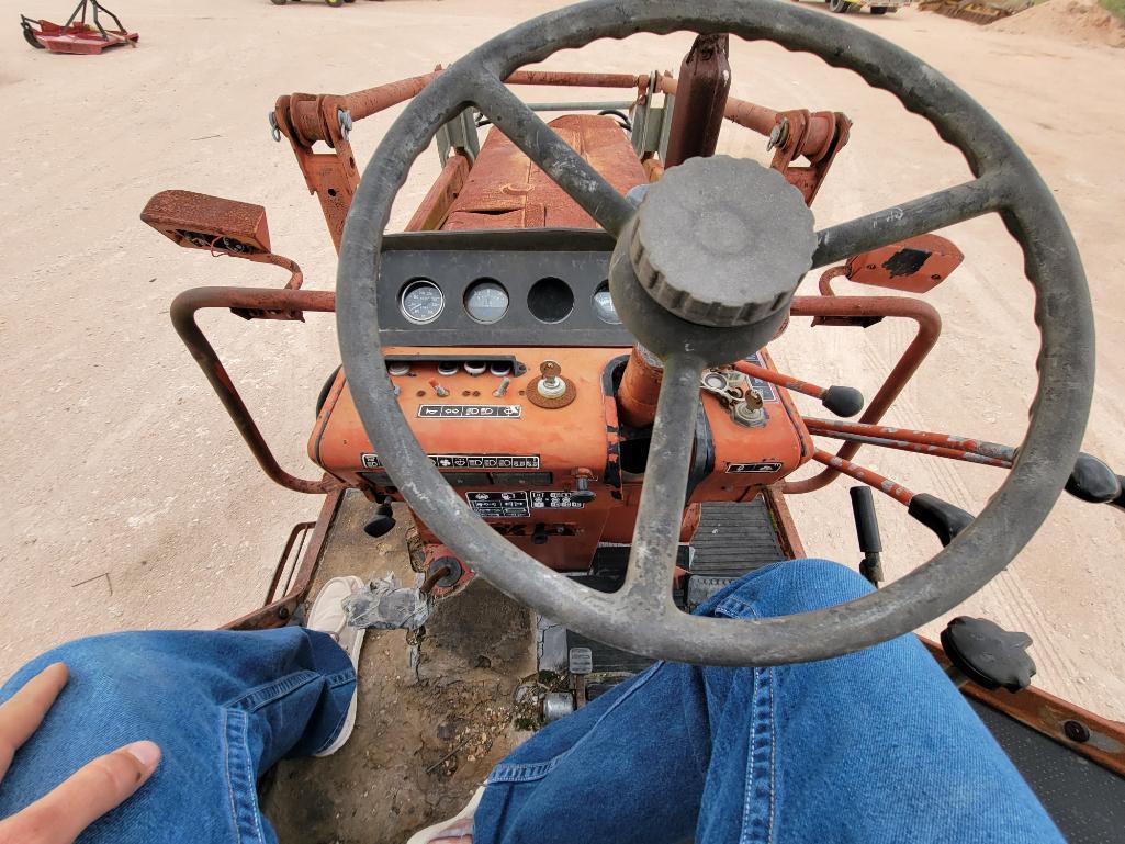 BELARUS 800 TRACTOR