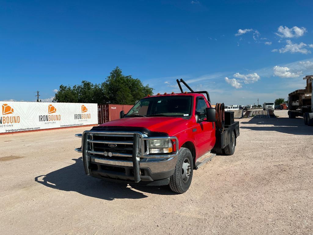 2003 Ford F-350 Welding Pickup w/Welder