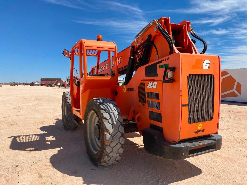 2016 JLG 6036 Telescopic Forklift