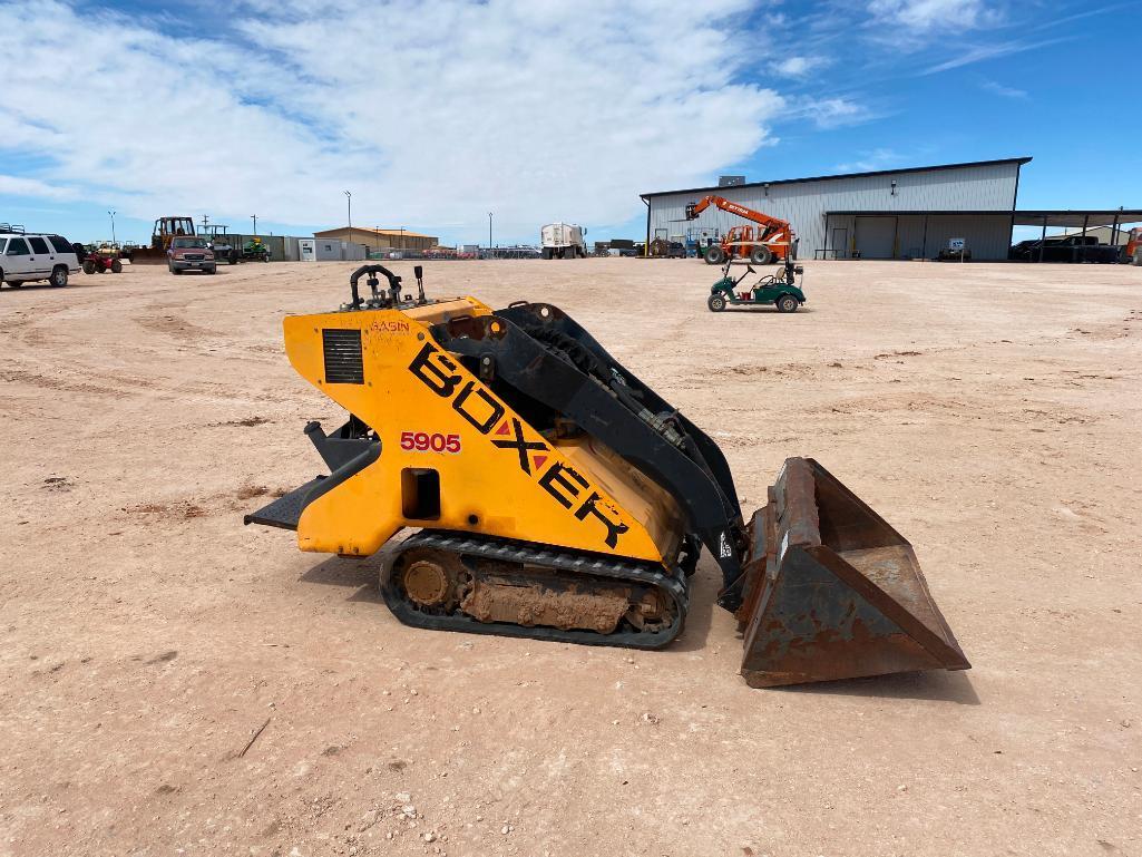 Boxer 5905 Stand On Skid Steer Loader