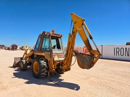 Case 580E Backhoe Loader