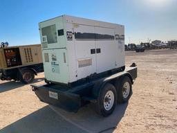 Whisperwatt MQ Power 70 Generator