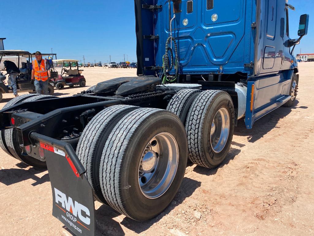 2016 Freightliner Cascadia Evolution Truck Tractor