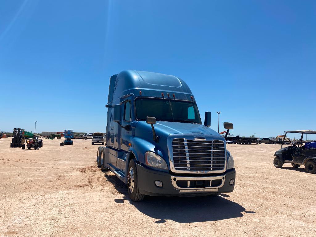 2016 Freightliner Cascadia Evolution Truck Tractor