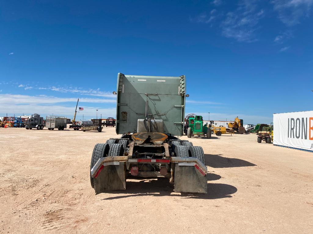 2009 Peterbilt 386 Truck Tractor