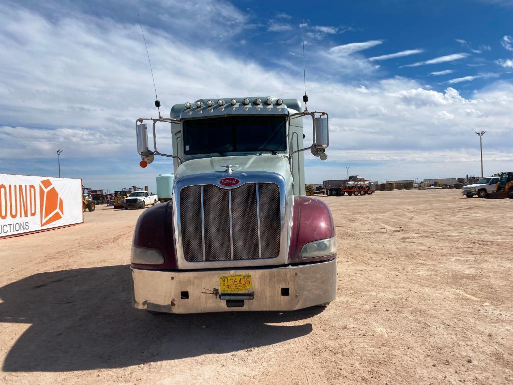 2009 Peterbilt 386 Truck Tractor