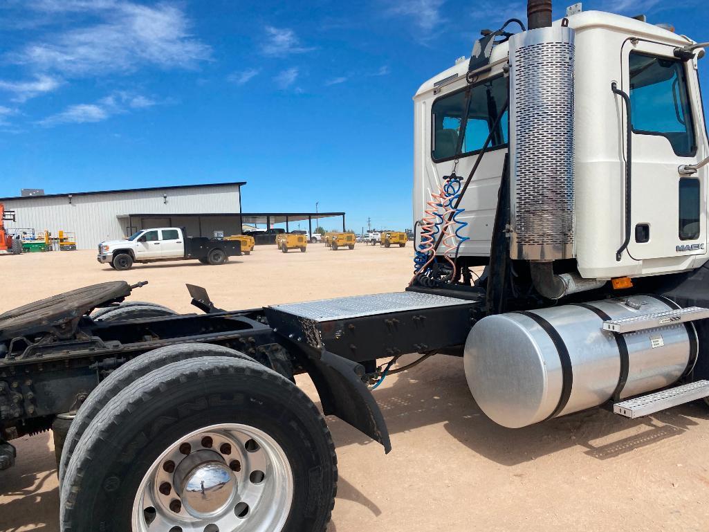 2008 Mack CXU613 Truck Tractor