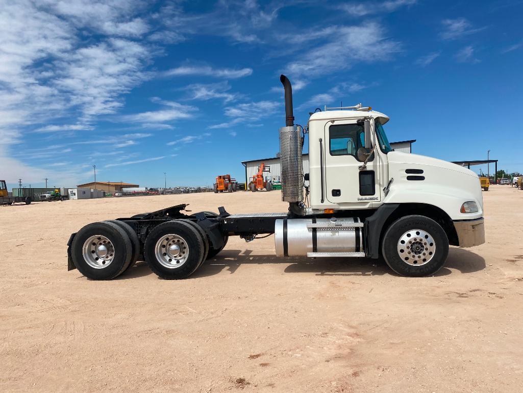 2008 Mack CXU613 Truck Tractor