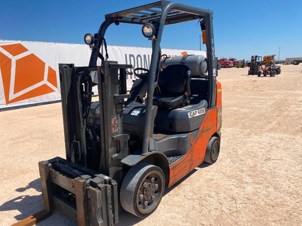 2013 Toyota 8FGCU25 Forklift