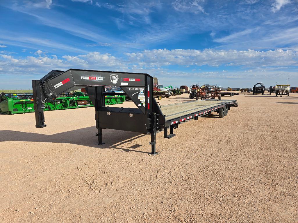 Unused 2023 MTP Trailers 40 Ft Gooseneck Trailer