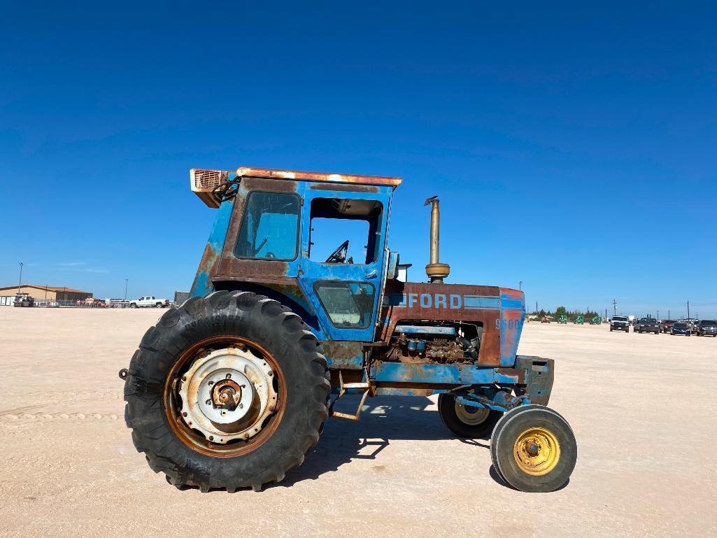 Ford 9600 Tractor