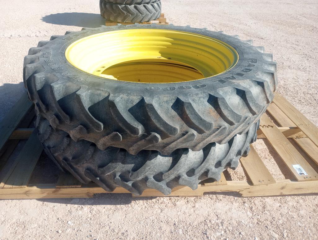 (2) John Deere Wheels w/Tires 320/90R42