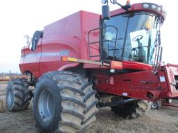 CIH 8010 Axial Flow Combine