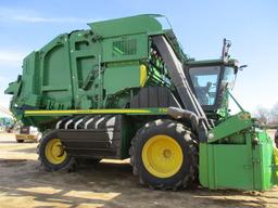 JD 7760 Cotton Picker (2014 model)