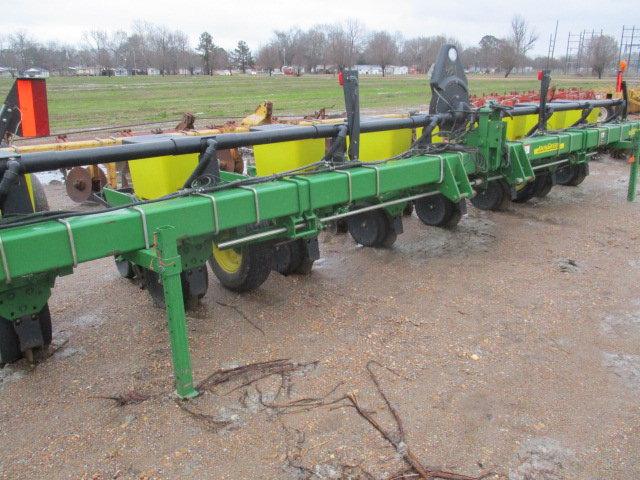 JD 1700XP Planter