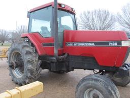 CIH 7130 Tractor