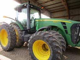 JD 8225R Tractor