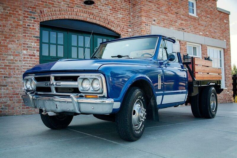 1967 GMC C25 Flatbed Pickup Truck