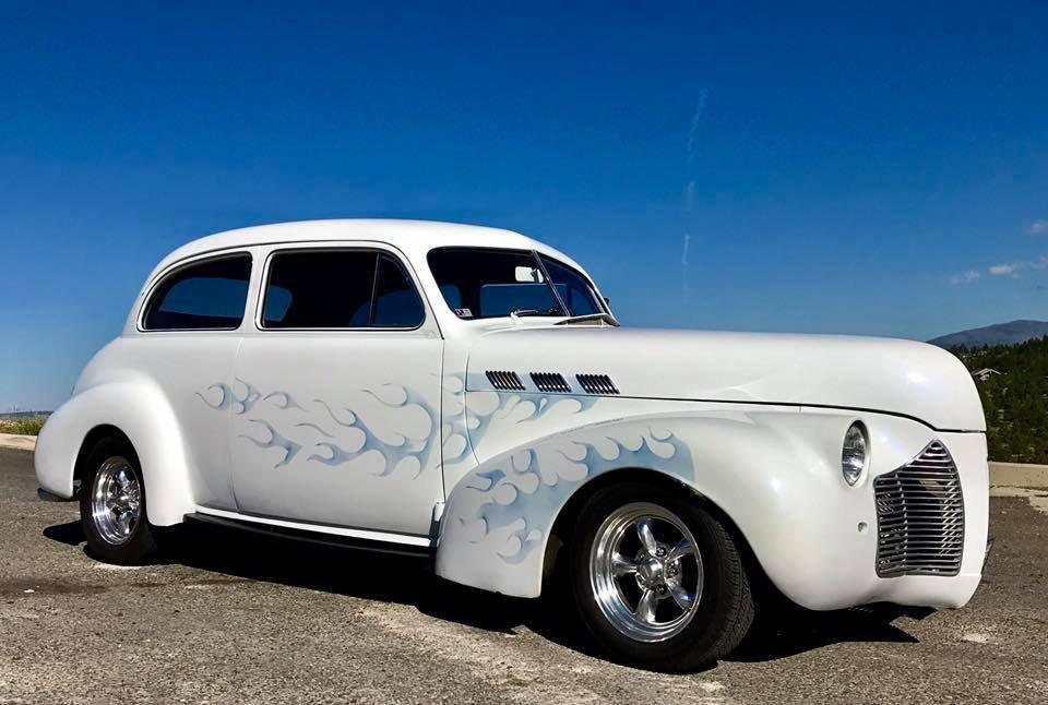 1940 Pontiac Chieftan Deluxe Custom Street Rod