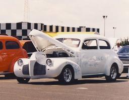 1940 Pontiac Chieftan Deluxe Custom Street Rod