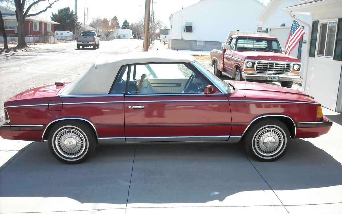 1986 Chrysler LeBaron Convertible