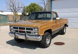 1984 GMC Sierra Classic 4x4 Pickup Truck