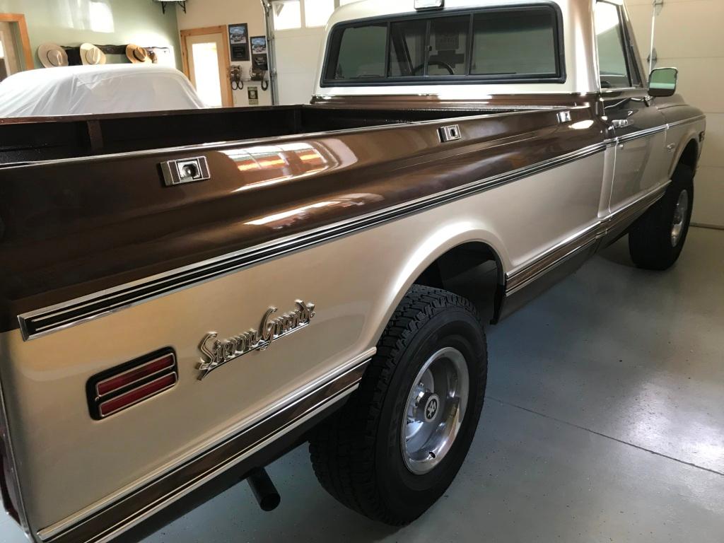 1972 GMC Sierra Grande 4x4 Pickup Truck