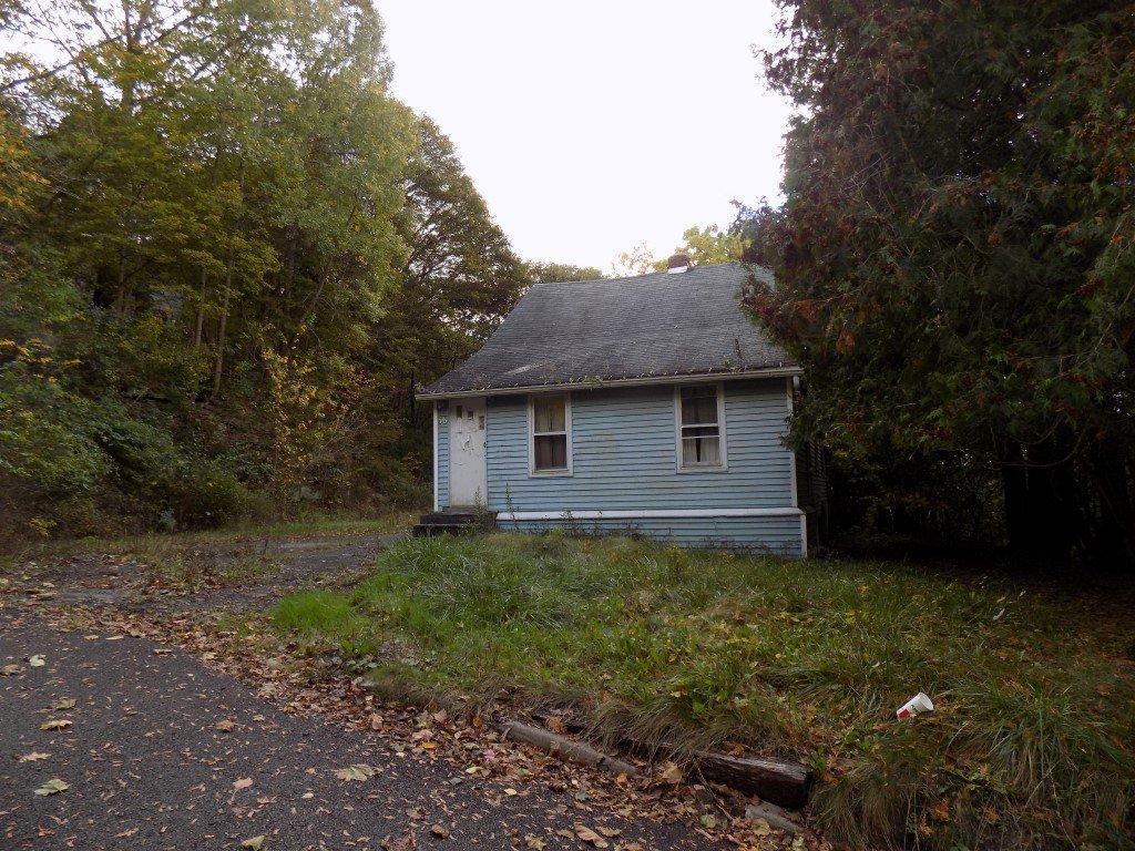 Sale / Serial #:15-757, City of Binghamton, Address:  36 Medford St, Lot Si