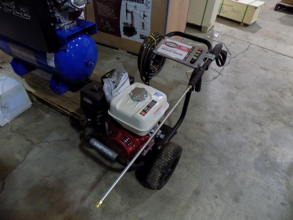 New Simpson 4000psi 3.3 gpm Presure Washer w/ Honda GX270 Eng.