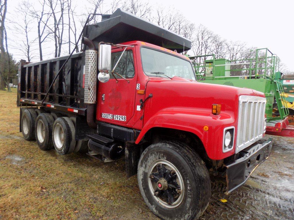 1995 IH S2574 Tri-Axle Dump Truck, Cat 3176 Dsl Eng, 8LL Trans, 16' Steel B