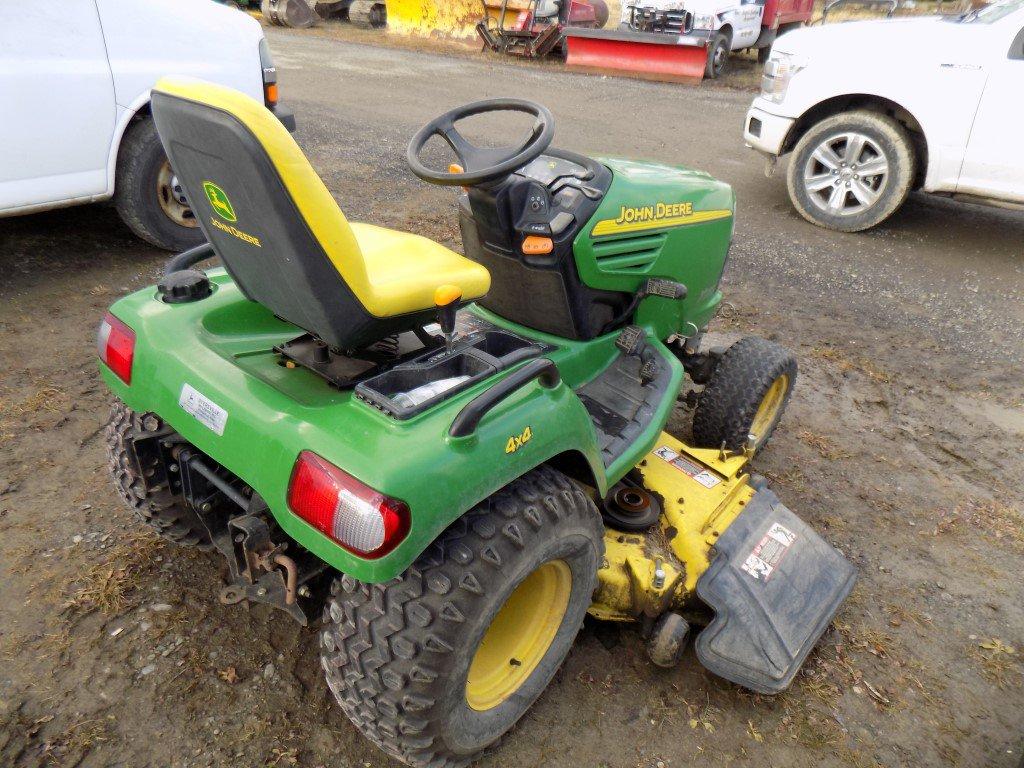 JD X585 4wd Garden Tractor w/ 62'' Deck, Gas. Eng., Hydro, All Hyd., PS, S/