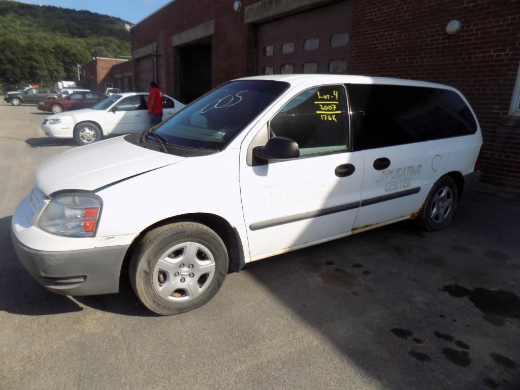 2007 Ford Freestar Van, White, Extra Tires, Automatic, 176,866 Miles, Vin#